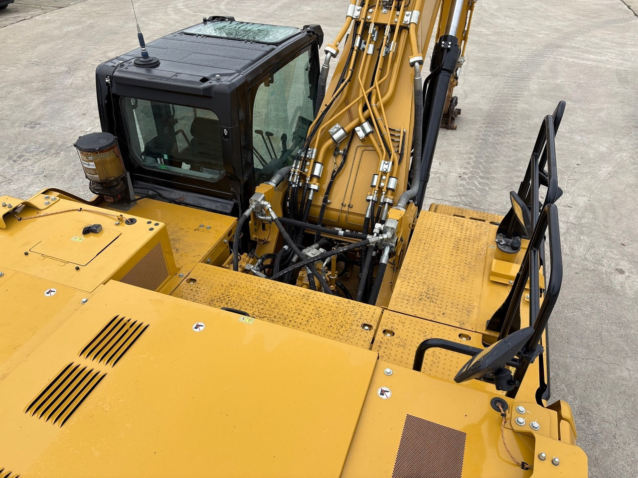 Гусеничный экскаватор CATERPILLAR 336 Next Gen: фото 8 Гусеничный экскаватор CATERPILLAR 336 Next Gen: фото 8