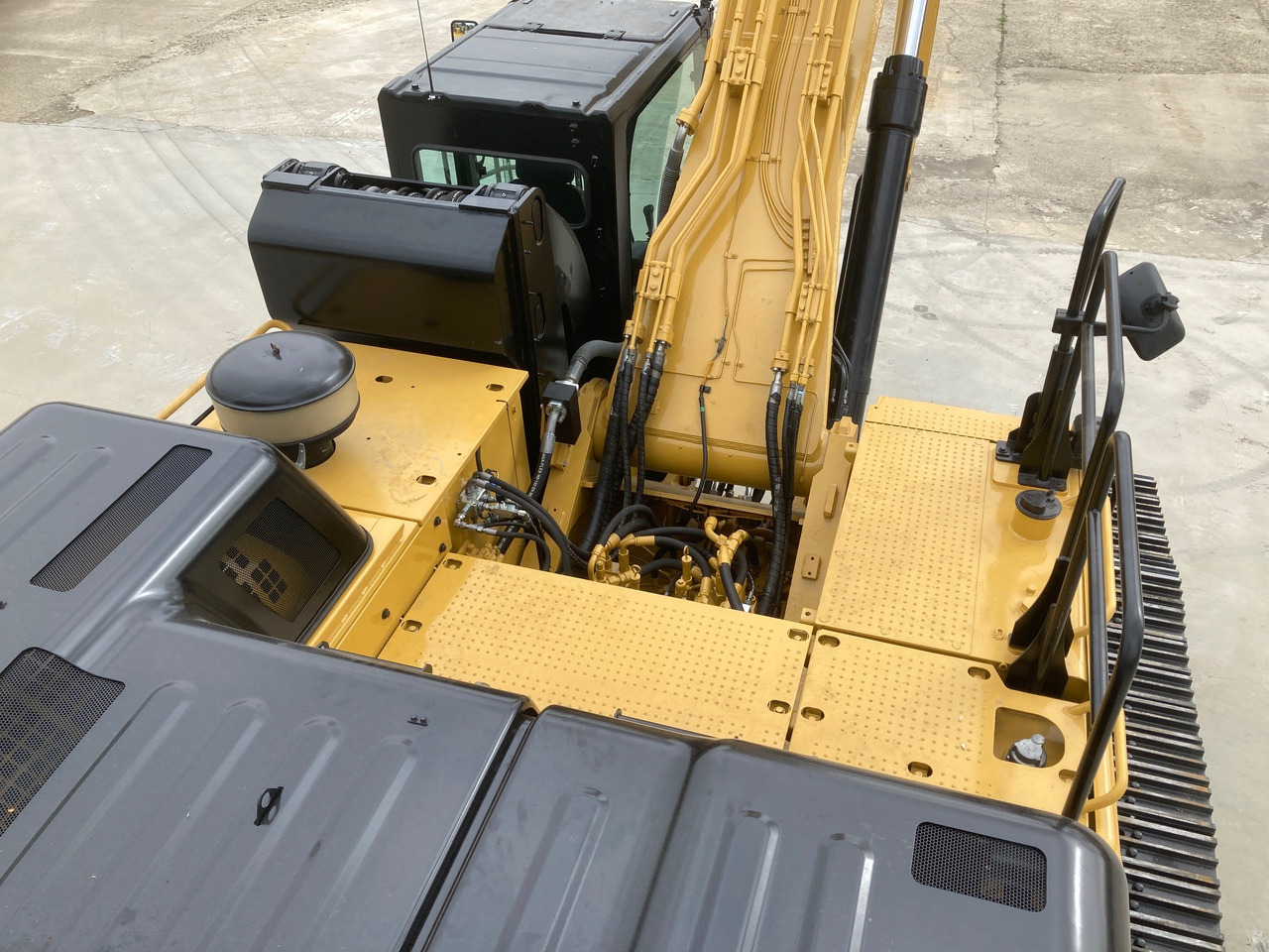 Перегружатель CATERPILLAR 352F Material Handler: фото 8