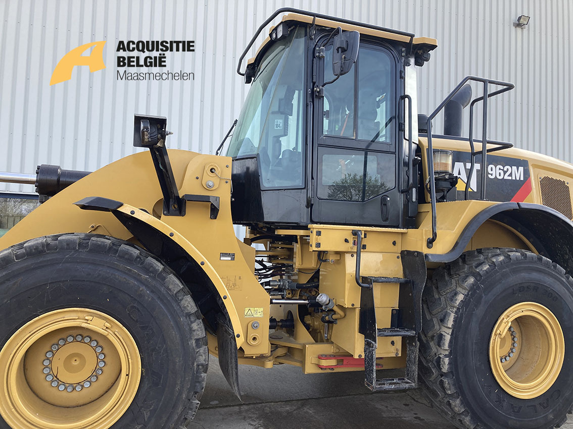 CATERPILLAR 962M - Колёсный погрузчик: фото 2 CATERPILLAR 962M - Колёсный погрузчик: фото 2
