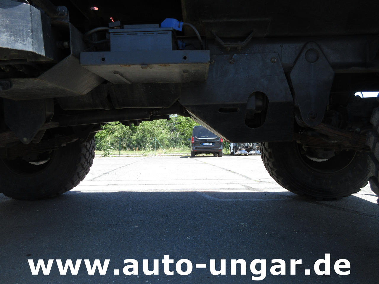 Пожарная машина BRIMONT PM ETR Feuerwehr 4x4x4 AHK verwindbarer Rahmen Off-Road Winde Kriechgang: фото 14