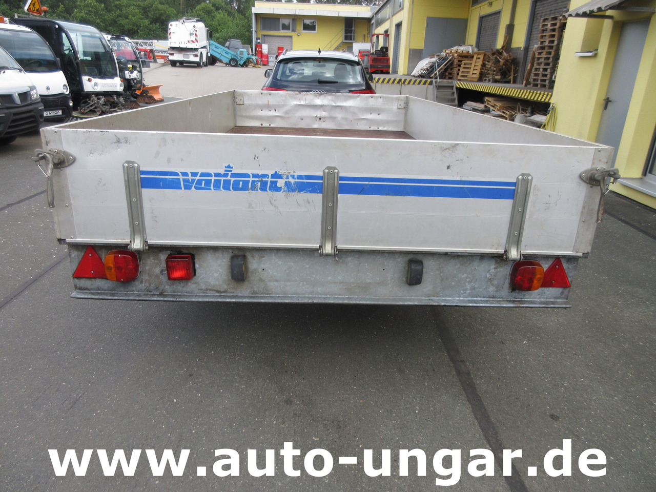 Buhl Variant 2000 Anhänger Pritsche Hochlader 2.000kg Alubordwände - Прицеп бортовой/ Платформа: фото 3 Buhl Variant 2000 Anhänger Pritsche Hochlader 2.000kg Alubordwände - Прицеп бортовой/ Платформа: фото 3