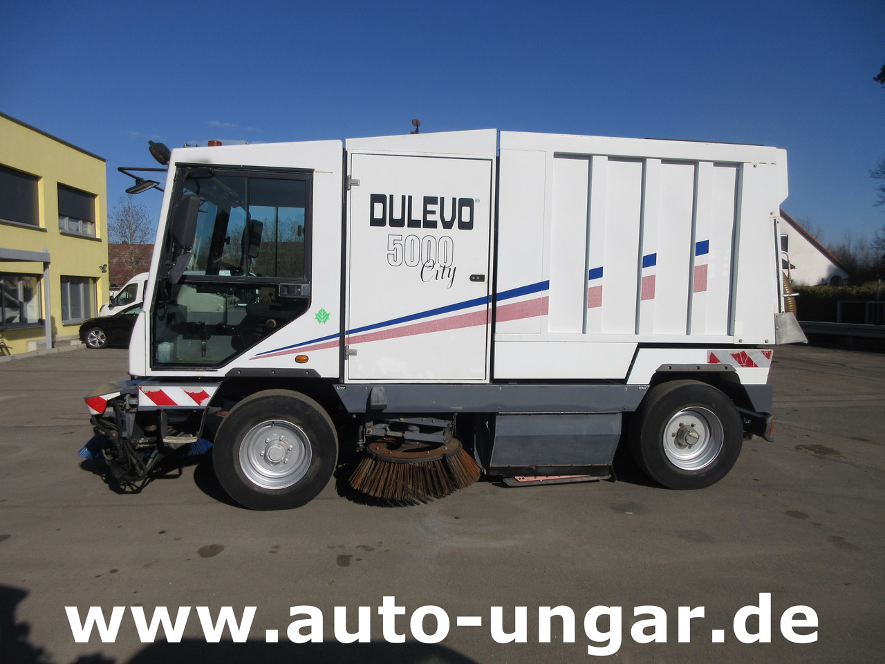 DULEVO 5000 City Hochentleerung Handsaugschlauch Frontbesen 4x4x4 - Подметально-уборочная машина: фото 2 DULEVO 5000 City Hochentleerung Handsaugschlauch Frontbesen 4x4x4 - Подметально-уборочная машина: фото 2