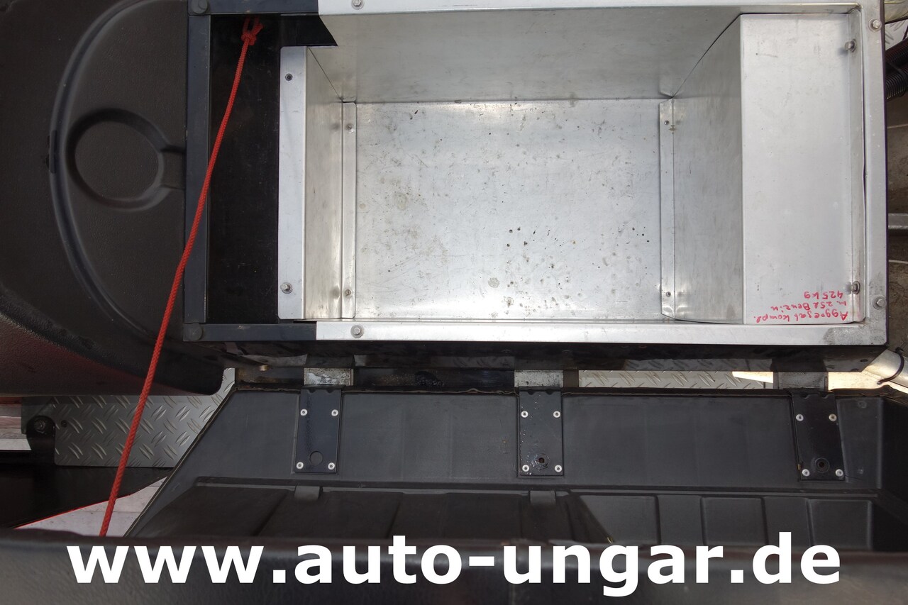 Пожарная машина Ficht FLG 640 Luftschrauben Gleitboot Airboat Boot Luftschrauben Gleitboot Propeller Airboat Sumpfboot Eisrettung Feuerwehr Wasserwacht: фото 21