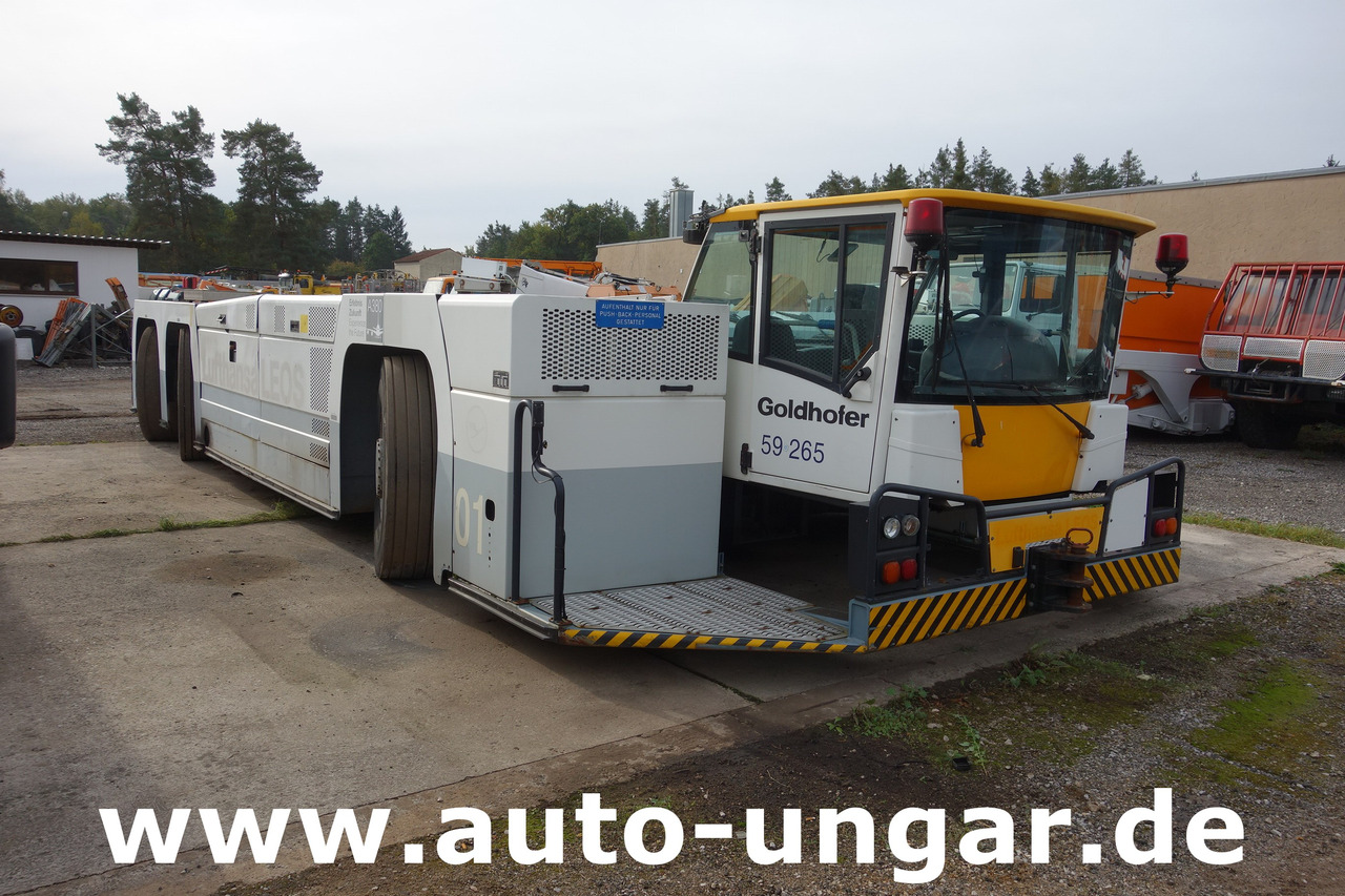 Goldhofer AST-1X 1360 Allradlenkung 6x6 towbarless Pushback Airbus A380 Deutz TCD 2015 V08 - 1.360PS - Аэродромный тягач: фото 1 Goldhofer AST-1X 1360 Allradlenkung 6x6 towbarless Pushback Airbus A380 Deutz TCD 2015 V08 - 1.360PS - Аэродромный тягач: фото 1