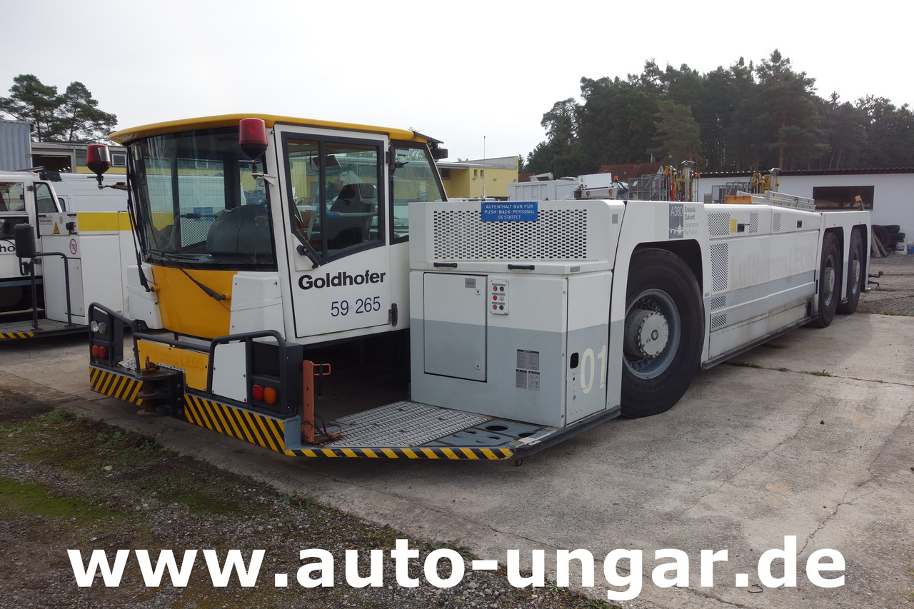 Goldhofer AST-1X 1360 Allradlenkung 6x6 towbarless Pushback Airbus A380 Deutz TCD 2015 V08 - 1.360PS - Аэродромный тягач: фото 3 Goldhofer AST-1X 1360 Allradlenkung 6x6 towbarless Pushback Airbus A380 Deutz TCD 2015 V08 - 1.360PS - Аэродромный тягач: фото 3