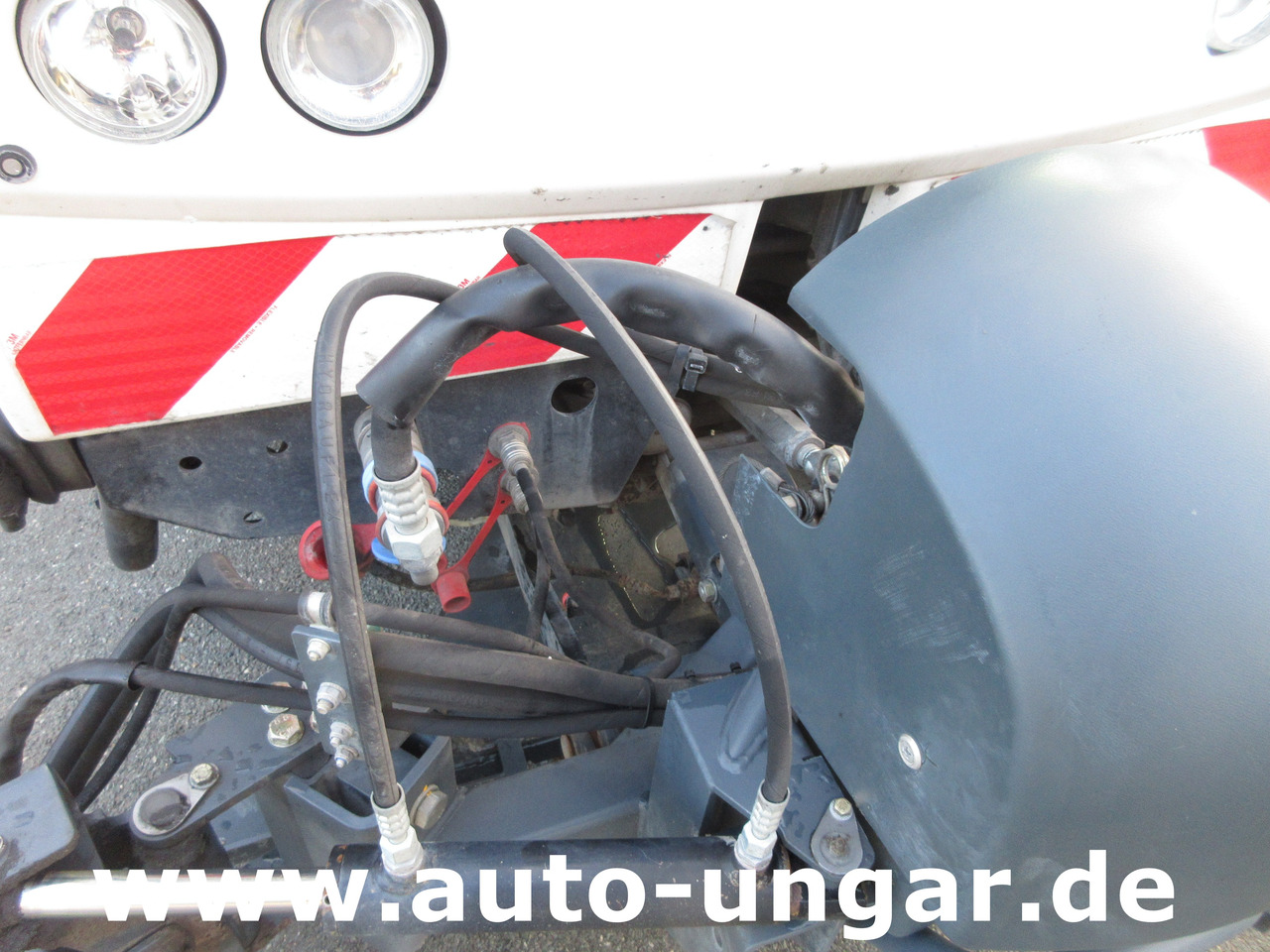 Hako CityMaster CM2000 2 Besen Baujahr 2015 Kehrmaschine 4-Rad-Lenkung - Подметально-уборочная машина: фото 4 Hako CityMaster CM2000 2 Besen Baujahr 2015 Kehrmaschine 4-Rad-Lenkung - Подметально-уборочная машина: фото 4