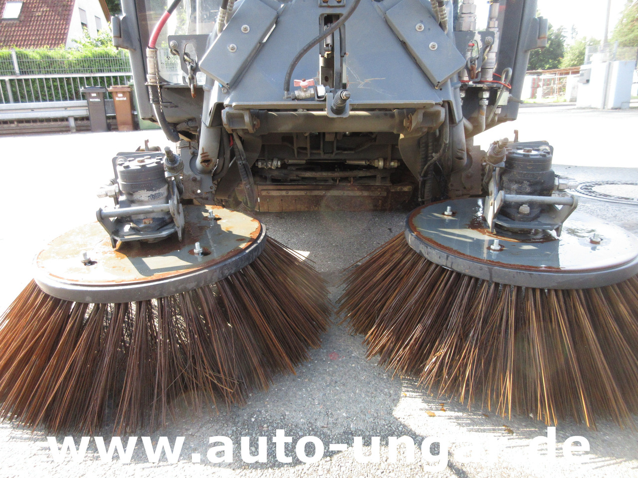 Hako Citymaster CM 1600 4x4 Kehrmaschine mit Kärcher am Heck - Подметально-уборочная машина: фото 4 Hako Citymaster CM 1600 4x4 Kehrmaschine mit Kärcher am Heck - Подметально-уборочная машина: фото 4