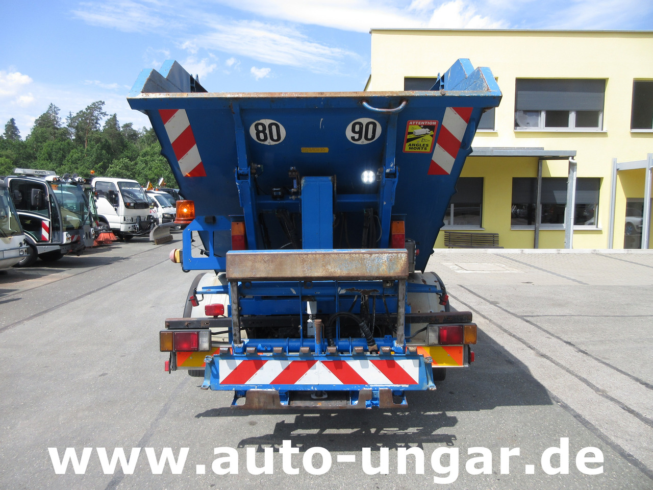 ISUZU NQR Smoother Q75 Y07 Müllwagen 8m³ TECNO 7.500kg Kipper Presse Lifter - Мусоровоз: фото 5 ISUZU NQR Smoother Q75 Y07 Müllwagen 8m³ TECNO 7.500kg Kipper Presse Lifter - Мусоровоз: фото 5