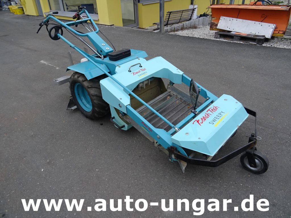 KASSBOHRER Kässbohrer BeachTech Sweepy Strandreiniger - Коммунальная/ Специальная техника: фото 2 KASSBOHRER Kässbohrer BeachTech Sweepy Strandreiniger - Коммунальная/ Специальная техника: фото 2