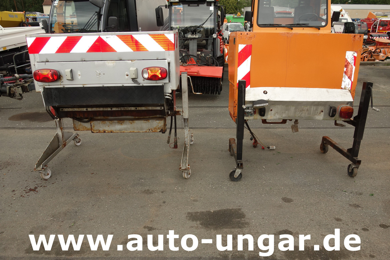 Multicar Kiefer - Bertsche Heckanbaustreuer für Multicar Boki Ladog Hansa Winterdienst - Коммунальная/ Специальная техника: фото 1 Multicar Kiefer - Bertsche Heckanbaustreuer für Multicar Boki Ladog Hansa Winterdienst - Коммунальная/ Специальная техника: фото 1