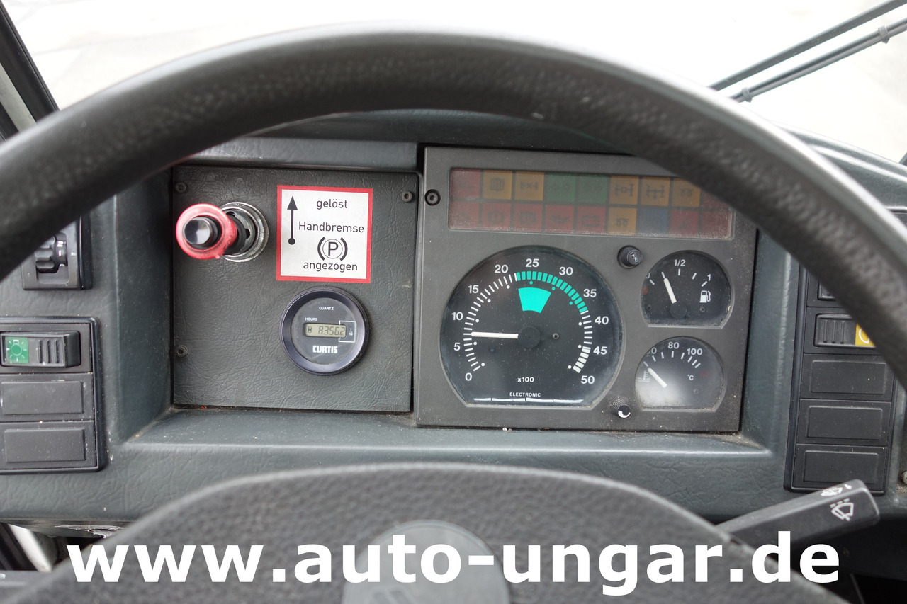 Аэродромный тягач Multicar M26 Champion Flugzeugschlepper Doka GSE Airport Push Back Industrieschlepper: фото 13 Аэродромный тягач Multicar M26 Champion Flugzeugschlepper Doka GSE Airport Push Back Industrieschlepper: фото 13