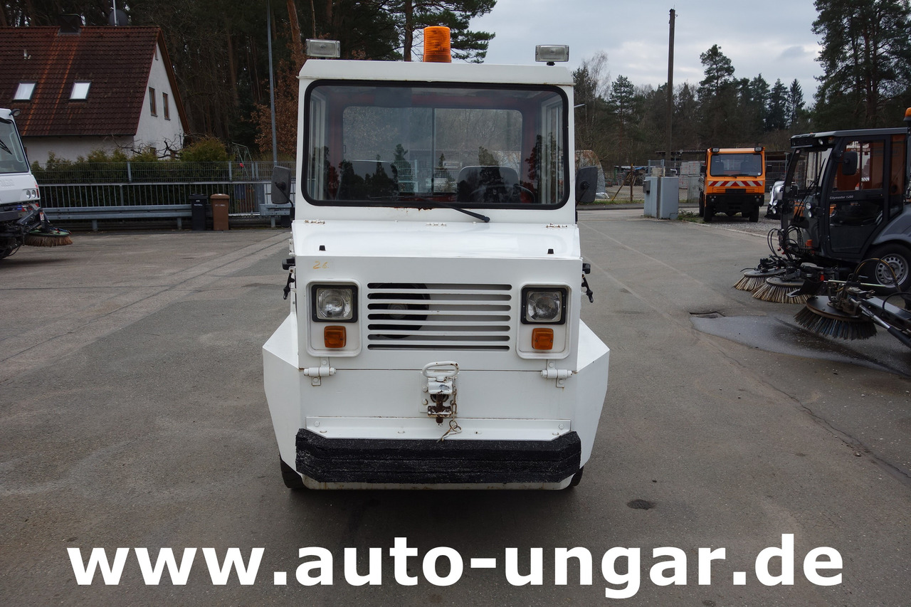 ROFAN ZD44F Jenbacher Pushback Pull - Tractor GSE Gepäckschlepper Industrieschlepper - Багажный тягач: фото 2 ROFAN ZD44F Jenbacher Pushback Pull - Tractor GSE Gepäckschlepper Industrieschlepper - Багажный тягач: фото 2