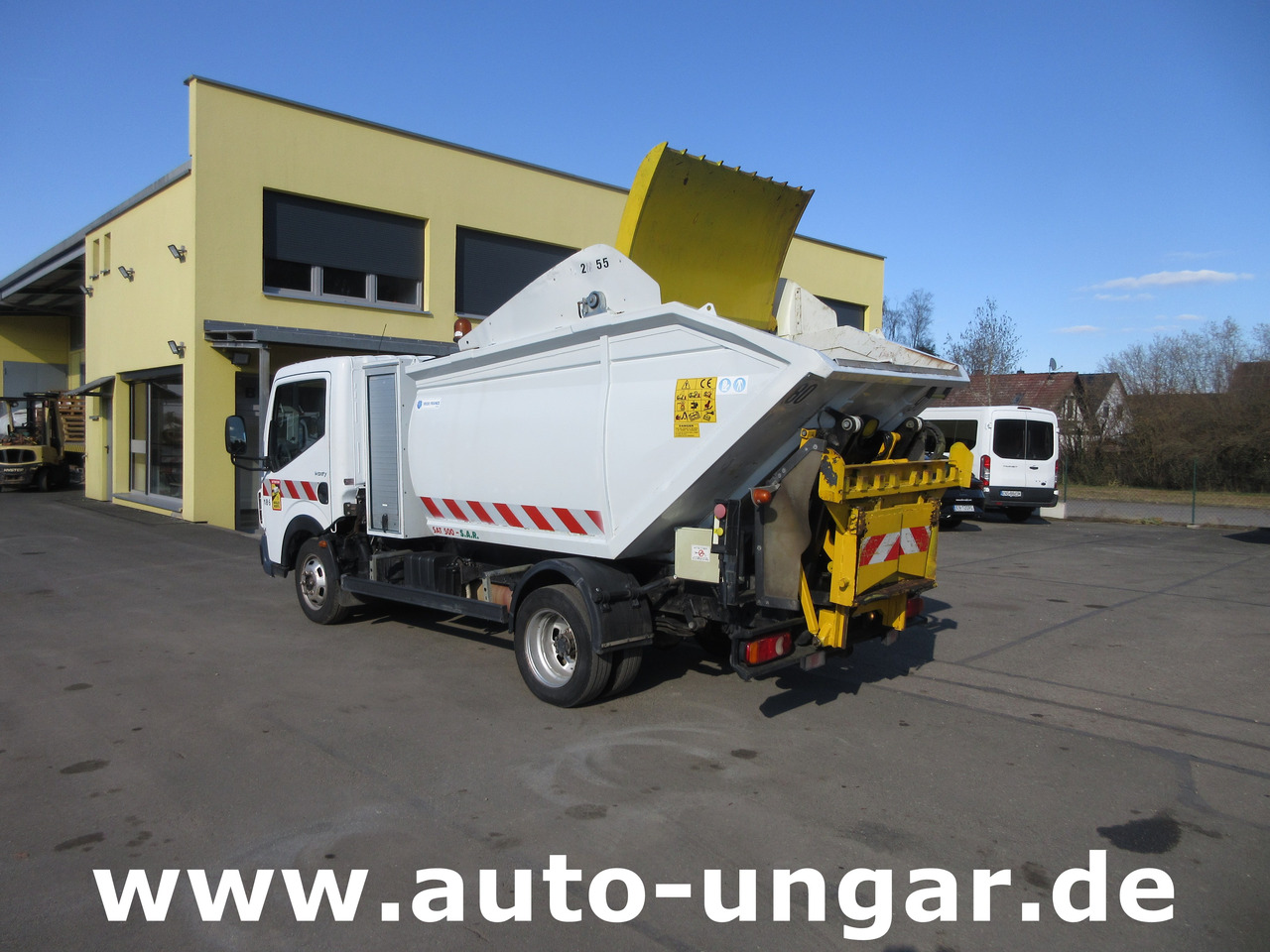 Renault Maxity 130 Müllwagen IRIDE SAT 500 Bj. 2010 4.500kg Presse Schüttung Kipper - Мусоровоз: фото 3 Renault Maxity 130 Müllwagen IRIDE SAT 500 Bj. 2010 4.500kg Presse Schüttung Kipper - Мусоровоз: фото 3