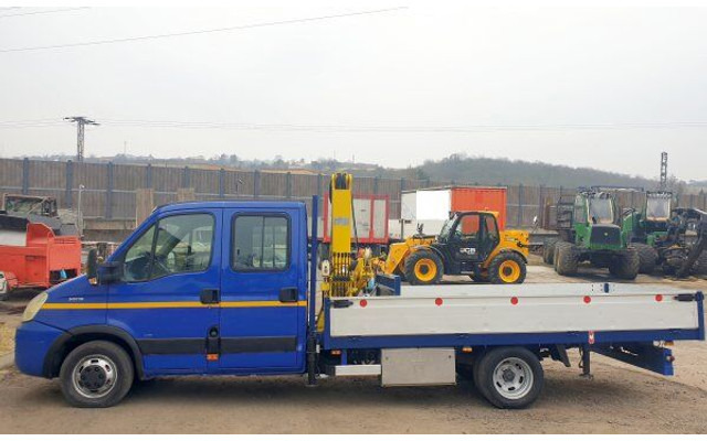 Iveco 50C18 Daily 3.D 16V +Effer - Малотоннажный бортовой грузовик, Грузопассажирский фургон: фото 4 Iveco 50C18 Daily 3.D 16V +Effer - Малотоннажный бортовой грузовик, Грузопассажирский фургон: фото 4
