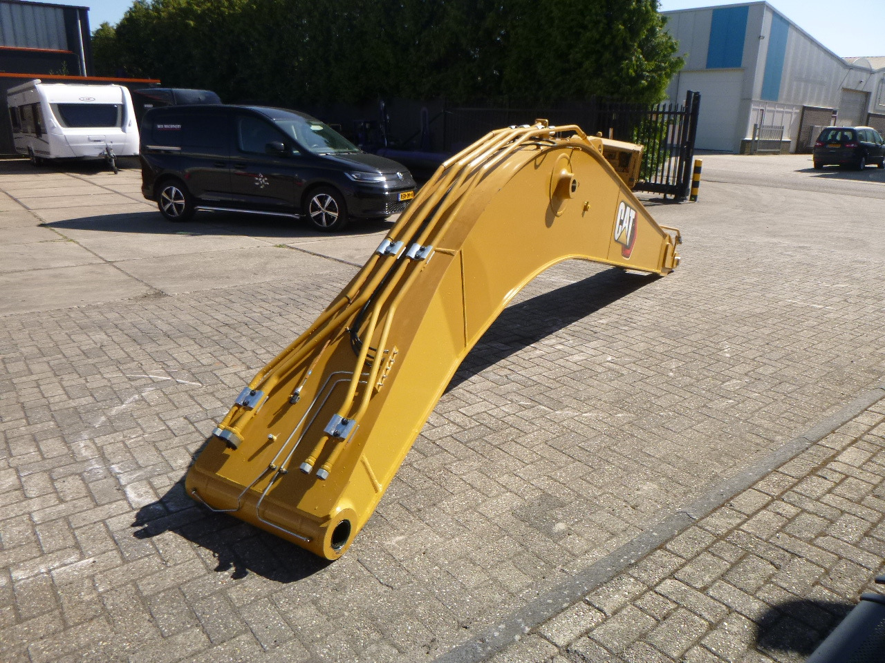 CATERPILLAR 320 GX / 320 GC - Стрела для Экскаваторов: фото 2 CATERPILLAR 320 GX / 320 GC - Стрела для Экскаваторов: фото 2