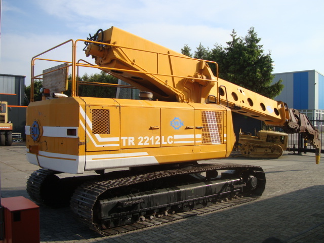 EWK TR2212LC - Гусеничный экскаватор: фото 2 EWK TR2212LC - Гусеничный экскаватор: фото 2