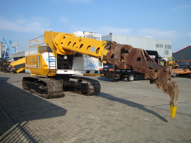 EWK TR2212LC - Гусеничный экскаватор: фото 3 EWK TR2212LC - Гусеничный экскаватор: фото 3