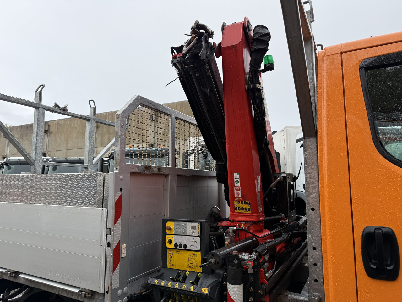 Iveco Daily 55S18W 4X4 Palfinger PK 7.501 - Грузовик бортовой/ Платформа, Автоманипулятор: фото 3 Iveco Daily 55S18W 4X4 Palfinger PK 7.501 - Грузовик бортовой/ Платформа, Автоманипулятор: фото 3