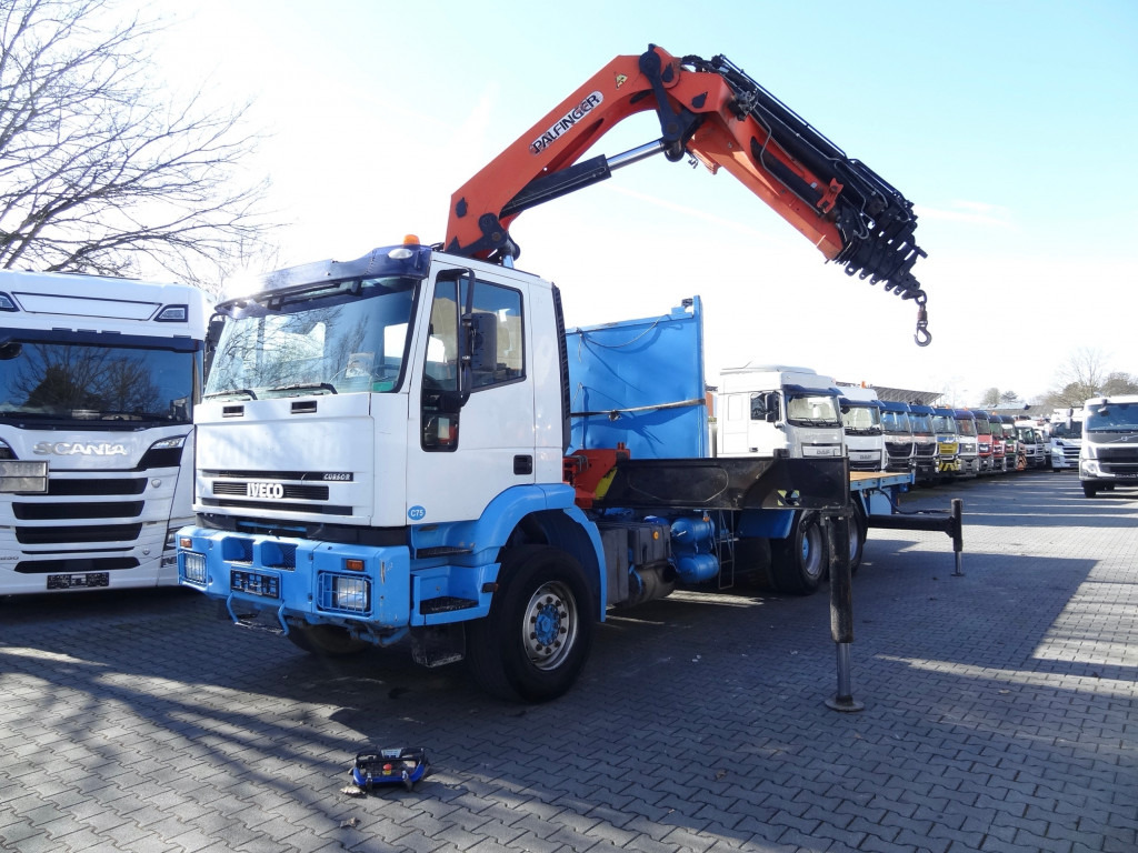 Iveco EuroTrakker 260E31 6X4 Palfinger 36002 - Грузовик бортовой/ Платформа, Автоманипулятор: фото 1 Iveco EuroTrakker 260E31 6X4 Palfinger 36002 - Грузовик бортовой/ Платформа, Автоманипулятор: фото 1