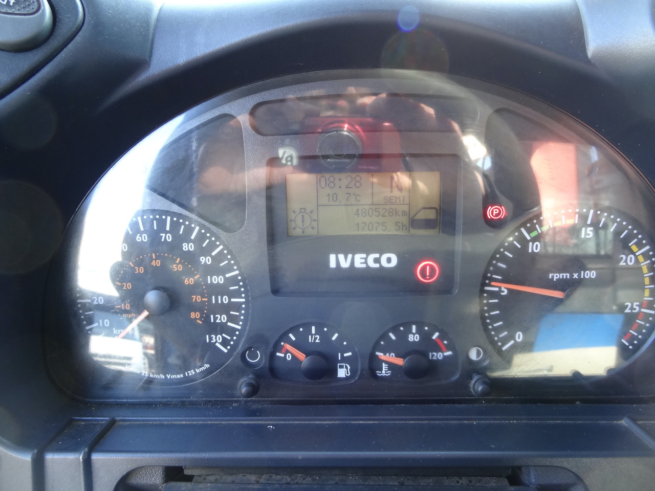 Iveco Trakker AD340T41 8X4 Kipper Kran Palfinger 23002 - Самосвал, Автоманипулятор: фото 3 Iveco Trakker AD340T41 8X4 Kipper Kran Palfinger 23002 - Самосвал, Автоманипулятор: фото 3