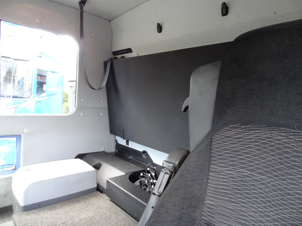 Mercedes-Benz Actros 2533 6X2 HMF 1820 Langmaterial - Грузовик бортовой/ Платформа, Автоманипулятор: фото 5 Mercedes-Benz Actros 2533 6X2 HMF 1820 Langmaterial - Грузовик бортовой/ Платформа, Автоманипулятор: фото 5