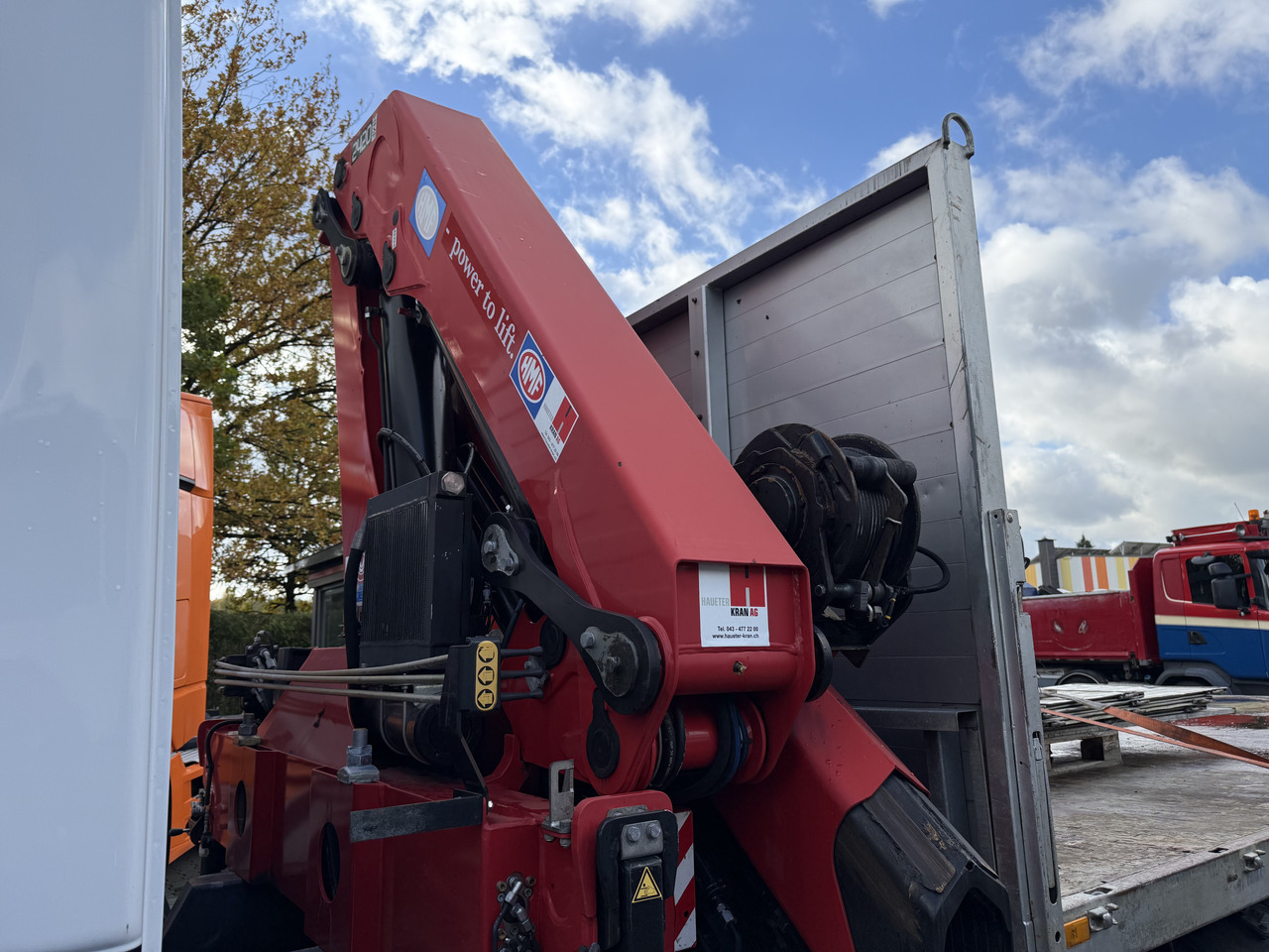 Грузовик бортовой/ Платформа, Автоманипулятор Mercedes-Benz Actros 2535 6X2 HMF 2420 bis 25 Meter: фото 5