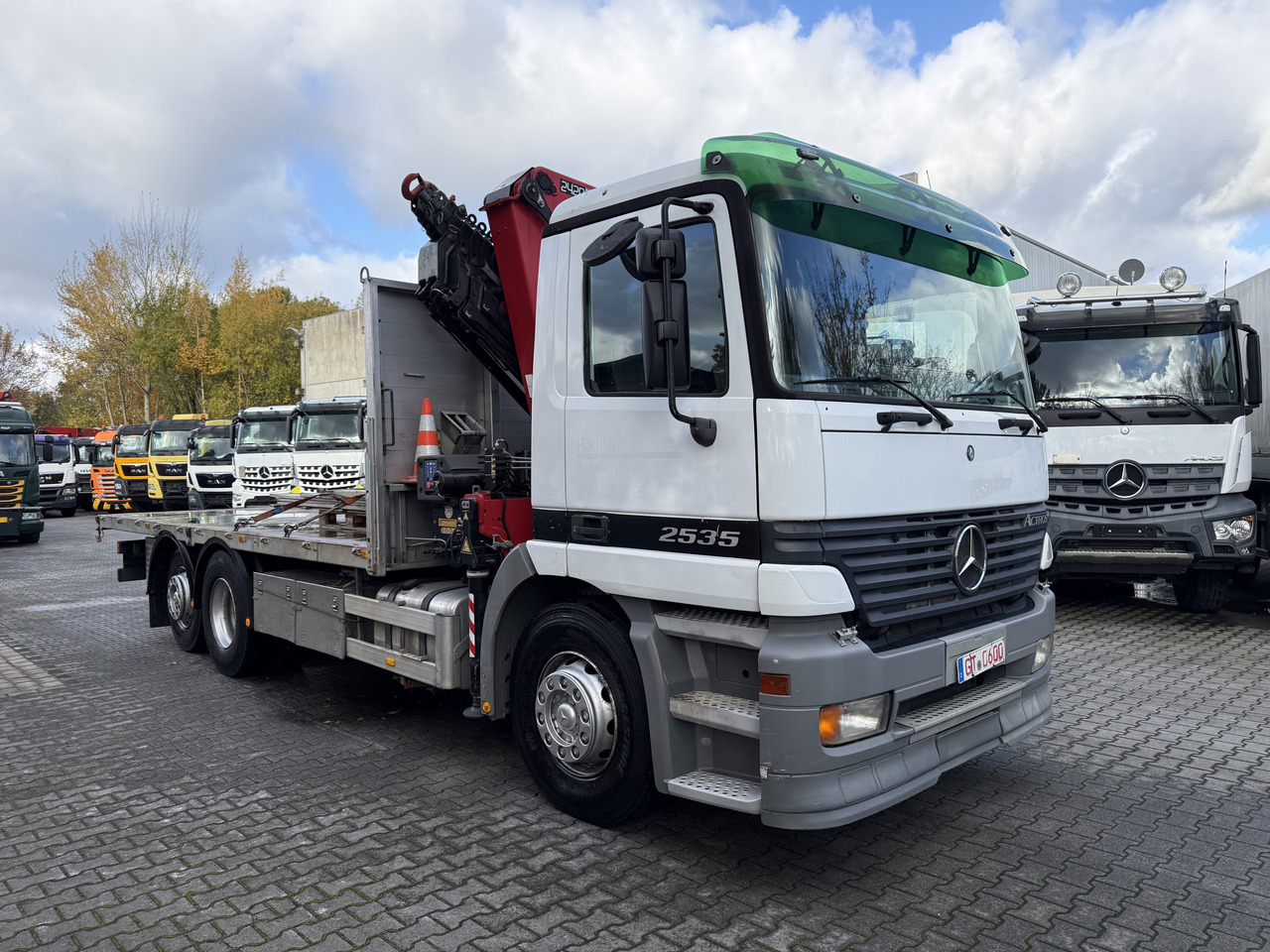 Грузовик бортовой/ Платформа, Автоманипулятор Mercedes-Benz Actros 2535 6X2 HMF 2420 bis 25 Meter: фото 10
