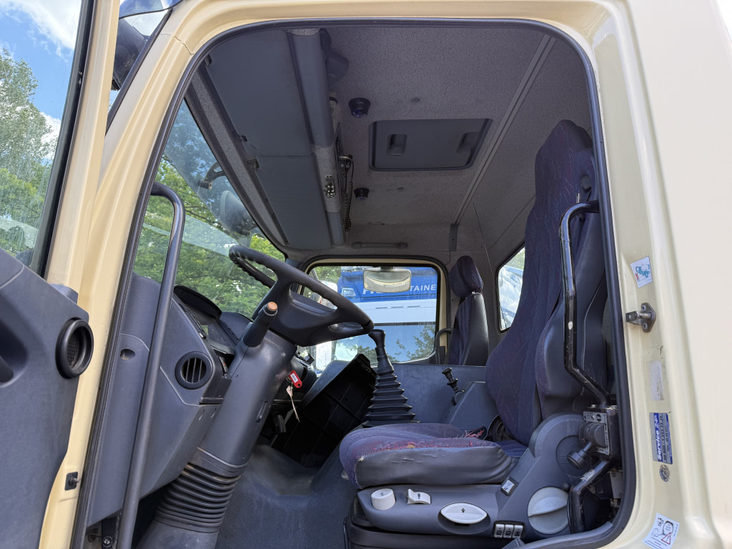 Mercedes-Benz Atego 1823 AK 4X4 Kipper Kran Palfinger PK10000 - Автоманипулятор, Самосвал: фото 4 Mercedes-Benz Atego 1823 AK 4X4 Kipper Kran Palfinger PK10000 - Автоманипулятор, Самосвал: фото 4