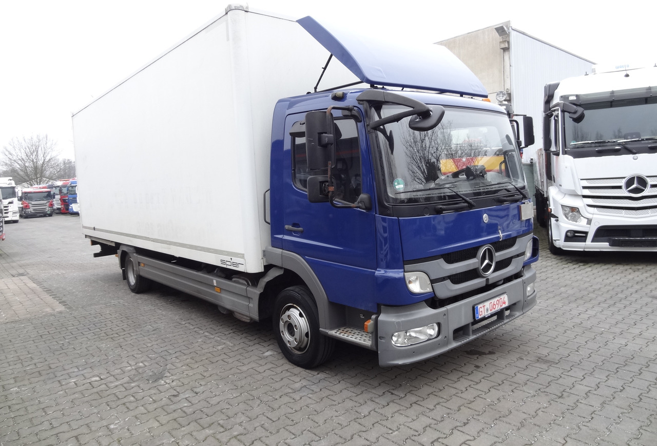 Mercedes-Benz Atego 822 - Грузовик с закрытым кузовом: фото 3 Mercedes-Benz Atego 822 - Грузовик с закрытым кузовом: фото 3