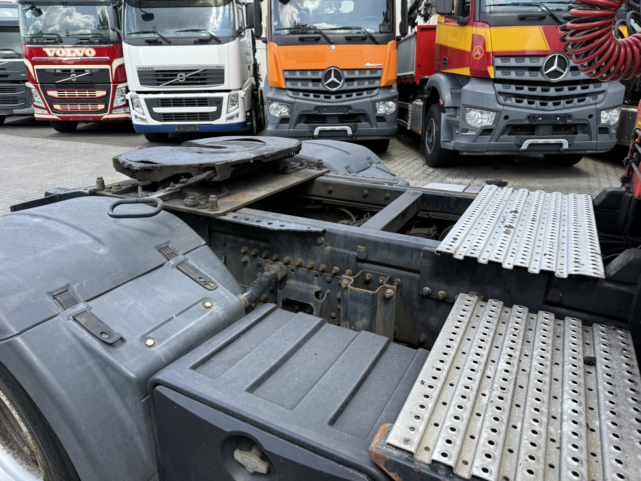 MAN TGA 18.430 Kran Palfinger 16502 bis 26.5 Meter - Тягач: фото 2 MAN TGA 18.430 Kran Palfinger 16502 bis 26.5 Meter - Тягач: фото 2