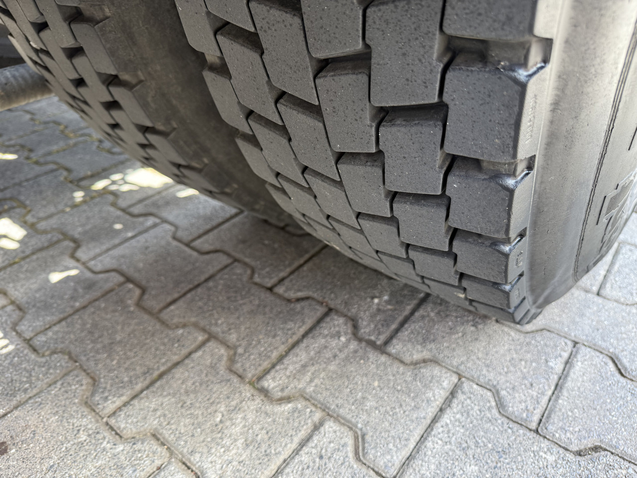 MAN TGA 18.430 Kran Palfinger 16502 bis 26.5 Meter - Тягач: фото 4 MAN TGA 18.430 Kran Palfinger 16502 bis 26.5 Meter - Тягач: фото 4