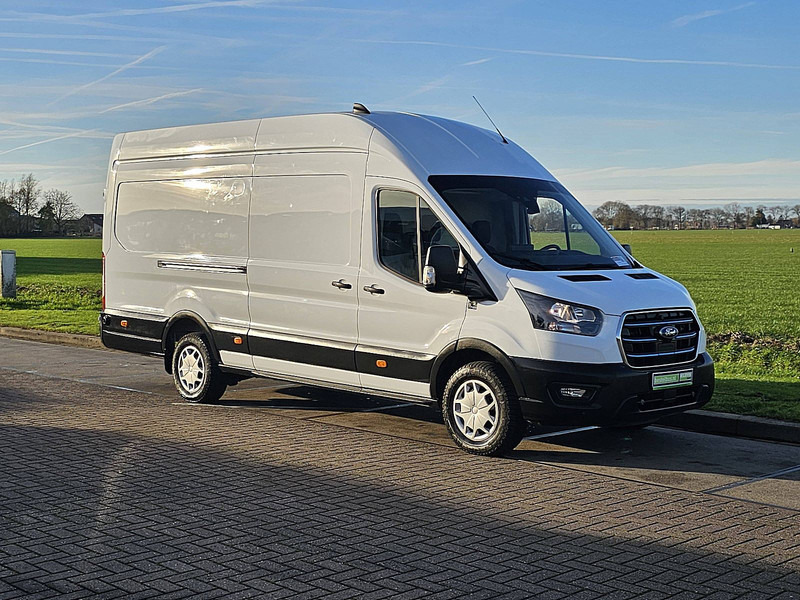 Цельнометаллический фургон, Электрический фургон Ford E-Transit  L4H3 Maxi 89 kWh: фото 5