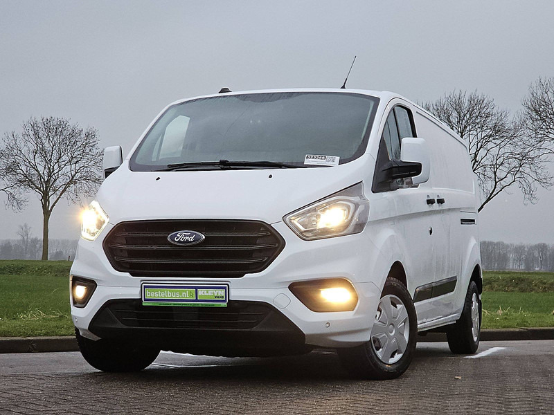 Ford Transit Custom 2.0 TDCI 130 TREND L2 - Легковой фургон: фото 1 Ford Transit Custom 2.0 TDCI 130 TREND L2 - Легковой фургон: фото 1