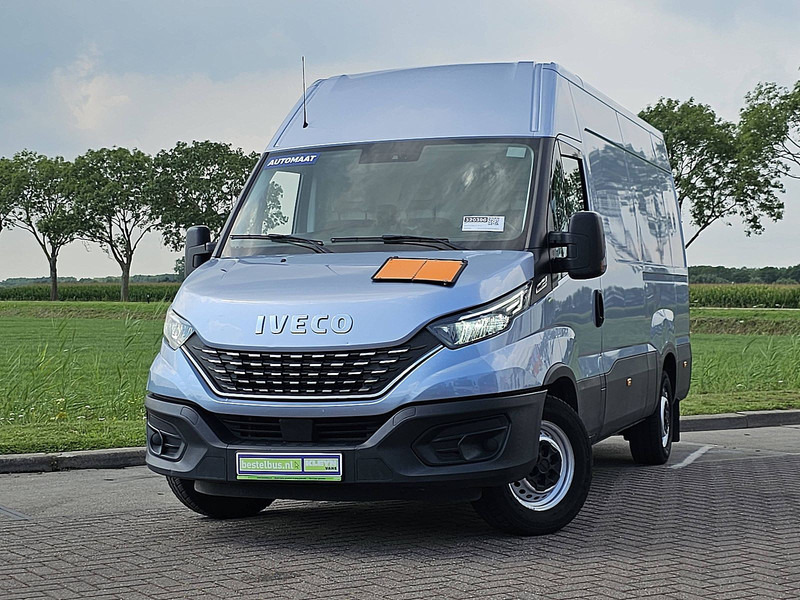 Iveco Daily 35 S - Цельнометаллический фургон: фото 1 Iveco Daily 35 S - Цельнометаллический фургон: фото 1