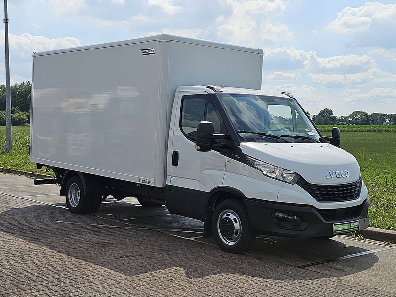 Iveco Daily 35C16 Bakwagen Laadklep - Фургон с закрытым кузовом: фото 5 Iveco Daily 35C16 Bakwagen Laadklep - Фургон с закрытым кузовом: фото 5