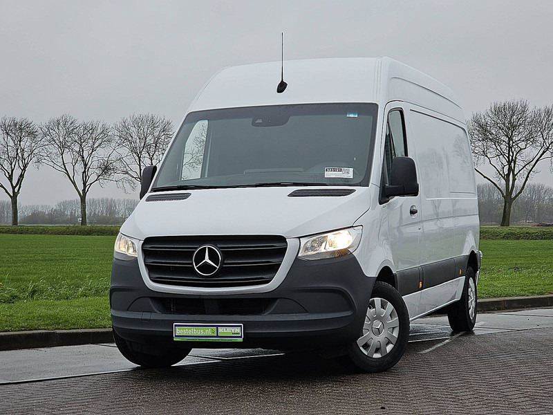 Mercedes-Benz Sprinter 215 ac automaat EURO6 - Цельнометаллический фургон: фото 1 Mercedes-Benz Sprinter 215 ac automaat EURO6 - Цельнометаллический фургон: фото 1