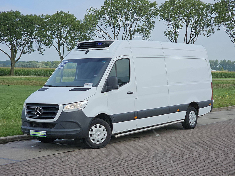 Mercedes-Benz Sprinter 315 L3H2 Koeling Vriezer - Фургон-рефрижератор: фото 2 Mercedes-Benz Sprinter 315 L3H2 Koeling Vriezer - Фургон-рефрижератор: фото 2
