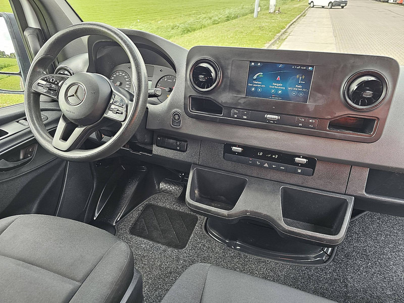 Цельнометаллический фургон Mercedes-Benz Sprinter 316 CDI 4X4 AUT. L2H2: фото 8 Цельнометаллический фургон Mercedes-Benz Sprinter 316 CDI 4X4 AUT. L2H2: фото 8