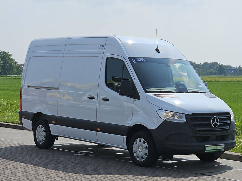 Mercedes-Benz Sprinter 317 L2H2 Koelwagen D/N! - Фургон-рефрижератор: фото 5 Mercedes-Benz Sprinter 317 L2H2 Koelwagen D/N! - Фургон-рефрижератор: фото 5