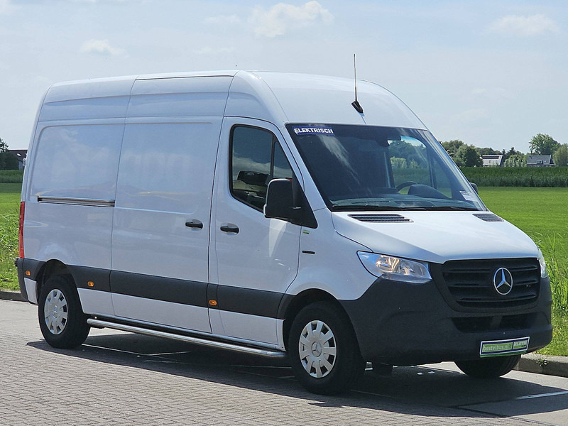 Mercedes-Benz eSprinter L2H2 35 KWH - Цельнометаллический фургон, Электрический фургон: фото 5 Mercedes-Benz eSprinter L2H2 35 KWH - Цельнометаллический фургон, Электрический фургон: фото 5