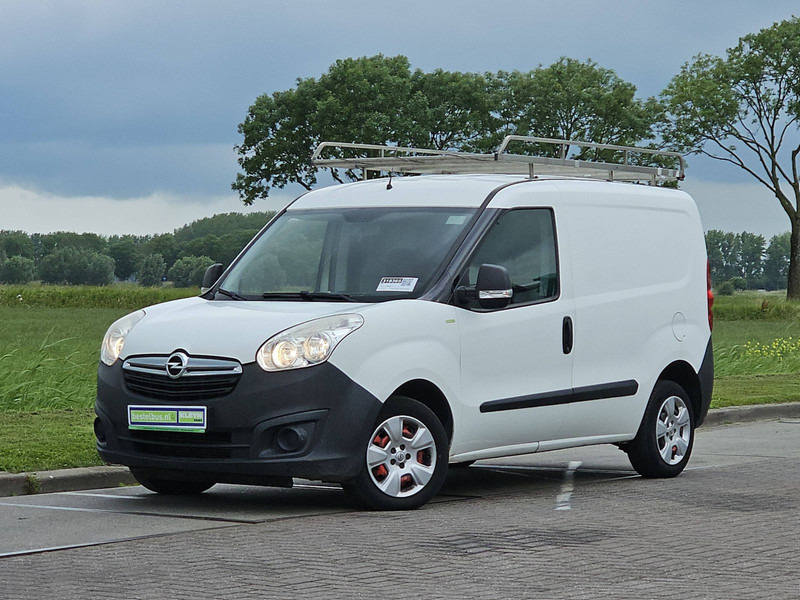 Opel Combo 1.3 - Легковой фургон: фото 2 Opel Combo 1.3 - Легковой фургон: фото 2