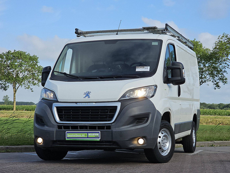 Peugeot Boxer 2.0 - Легковой фургон: фото 1 Peugeot Boxer 2.0 - Легковой фургон: фото 1