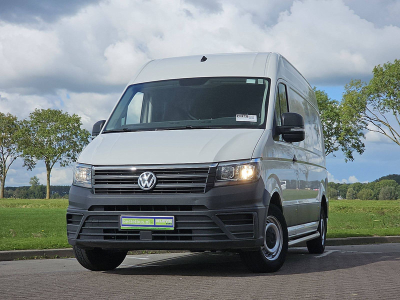 Volkswagen Crafter 2.0 ac EURO6 - Цельнометаллический фургон: фото 1 Volkswagen Crafter 2.0 ac EURO6 - Цельнометаллический фургон: фото 1