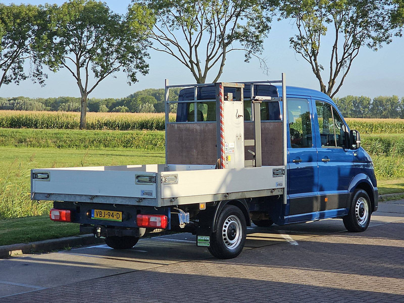 Volkswagen Crafter 35 2.0 dc pickup EURO6 - Малотоннажный бортовой грузовик: фото 3 Volkswagen Crafter 35 2.0 dc pickup EURO6 - Малотоннажный бортовой грузовик: фото 3