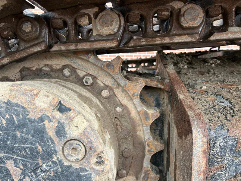 Case CX235C SR - Гусеничный экскаватор: фото 5 Case CX235C SR - Гусеничный экскаватор: фото 5