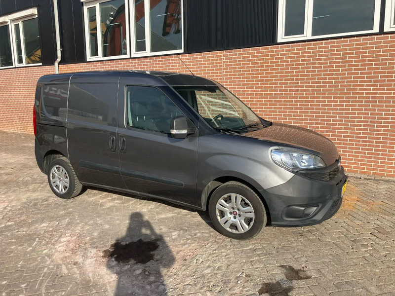 Fiat Doblò - Легковой автомобиль: фото 3 Fiat Doblò - Легковой автомобиль: фото 3