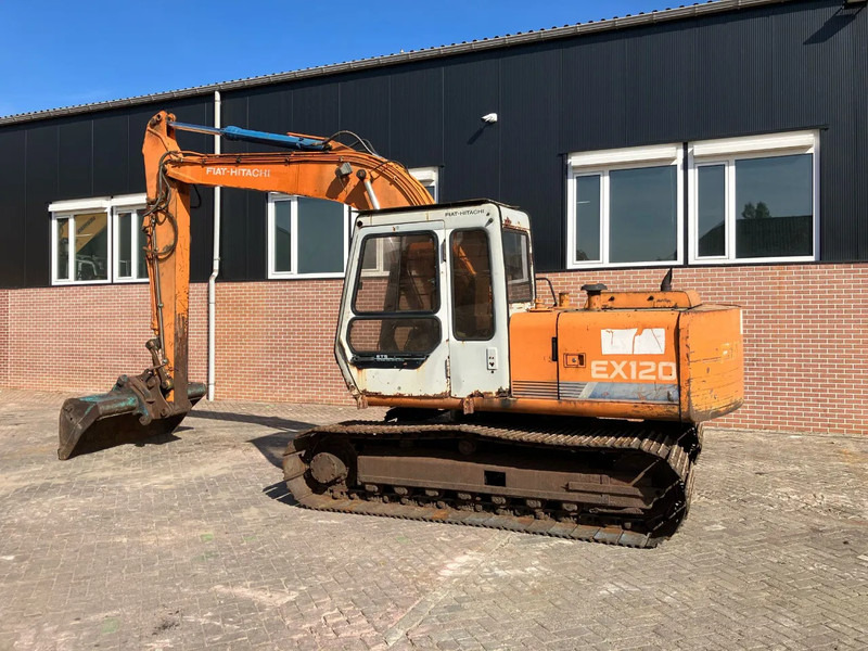 Fiat Hitachi EX120 - Гусеничный экскаватор: фото 2 Fiat Hitachi EX120 - Гусеничный экскаватор: фото 2