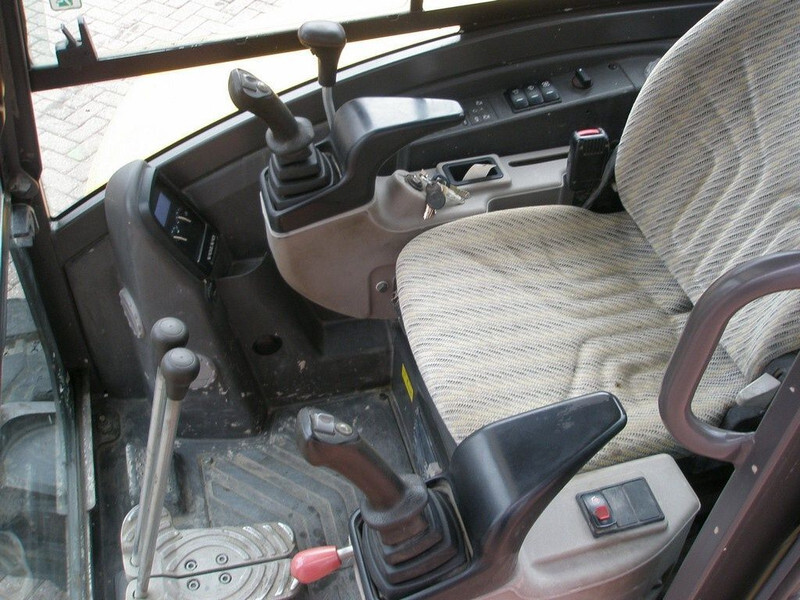 Мини-экскаватор Volvo ECR50D: фото 8