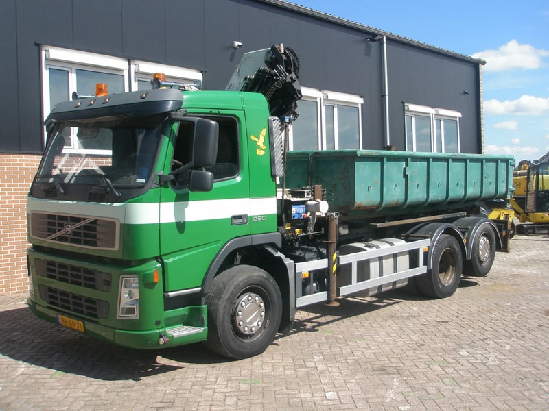 Volvo FM 9.260 - Тросовый мультилифт, Автоманипулятор: фото 1 Volvo FM 9.260 - Тросовый мультилифт, Автоманипулятор: фото 1