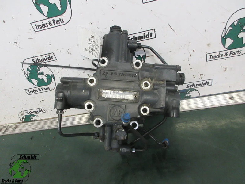 DAF 1821349 SCHAKEL MODULEM DAF 210 EURO 6 MODEL 2020 - Сцепление и запчасти для Грузовиков: фото 1 DAF 1821349 SCHAKEL MODULEM DAF 210 EURO 6 MODEL 2020 - Сцепление и запчасти для Грузовиков: фото 1